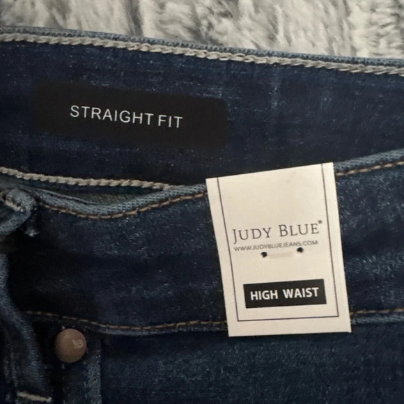 Judy Blue Tummy Control Classic Straight Jean 13/31 NWT - Picture 3 of 5